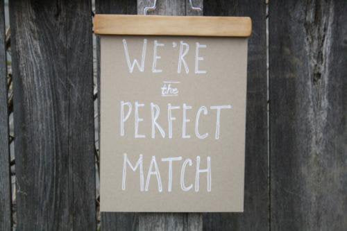 URBAN BIRD & CO. | WE'RE THE PERFECT MATCH | WHITE ON KRAFT | アートプリント